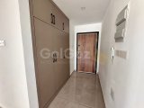 Alsancak'ta Zemin Katta Satılık 2+1 Daire