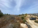 Girne Çamlıbelde Manzaralı Satılık Tarla