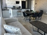 GİRNE MERKEZ'DE DENİZ ve DAĞ MANZARALI ULTRA LÜKS KİRALIK 2+1 DAİRE