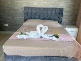 GİRNE MERKEZ'DE DENİZ ve DAĞ MANZARALI ULTRA LÜKS KİRALIK 2+1 DAİRE