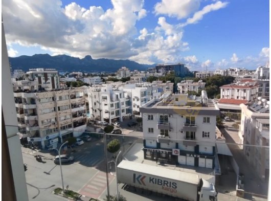 Girne’de Lord Palace Yakınında Eşyalı 2+1 Kiralık Daire!
