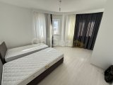 Girne Merkezde Havuzlu Site İçerisinde Kiralık 3+1 Daire