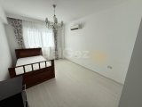 Girne Merkezde Havuzlu Site İçerisinde Kiralık 3+1 Daire