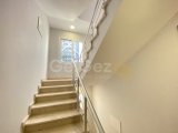 GİRNE MERKEZDE YÜKSEK KİRA GETİRİLİ SATILIK BİNA