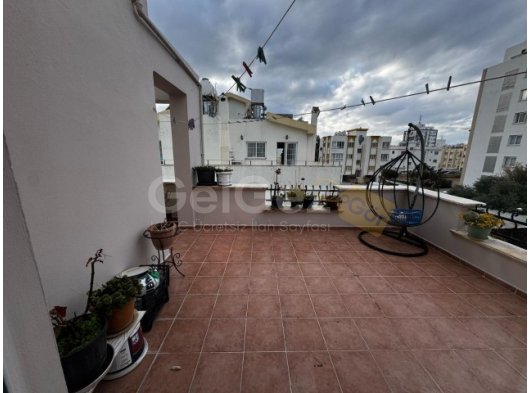GİRNE MERKEZ KAŞGAR BÖLGESİNDE SATILIK 4+1 PENTHOUSE