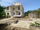 Girne Karşıyakada Ana Yola sıfır satılık 3+1 Müstakil ev