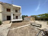 Girne Karşıyakada Ana Yola sıfır satılık 3+1 Müstakil ev