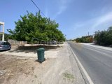 Girne Karşıyakada Ana Yola sıfır satılık 3+1 Müstakil ev