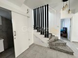 Girne Karşıyaka'da Denize Çok Yakın 3 Yatak Odalı Villa