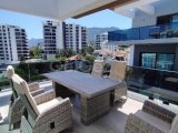 Girne Avantgard Sitesinde Satılık 3+1 Penthouse Daire