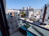Girne Avantgard Sitesinde Satılık 3+1 Penthouse Daire