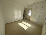 !..Girne / Alsancak Bölgesinde Temiz Satılık 3+1 Daire..!