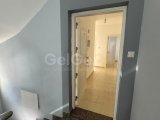 !..Girne / Alsancak Bölgesinde Temiz Satılık 3+1 Daire..!