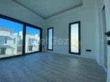 Girne Karşıyaka'da Lüks 3+1 Villalar