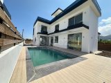 GİRNE OZANKÖY SATILIK ÖZEL HAVUZLU 4+1 VİLLA