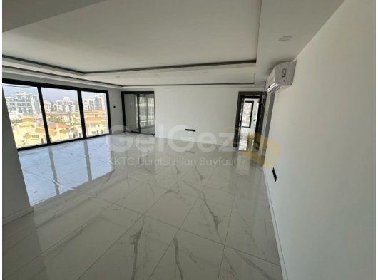 GİRNE MERKEZ'DE AKACAN PREMİUM SATILIK 3+1 MODERN DAİRE