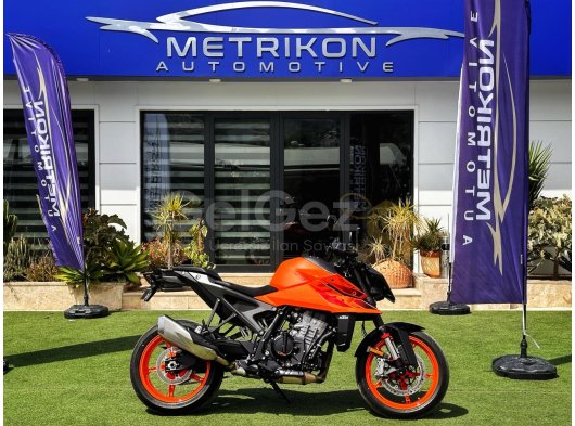 2025 Model  0 KM 990 Duke