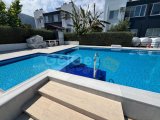 GİRNE ALSANCAK'TA ESCAPE PLAJINA 5 DK. MESAFEDE FULL EŞYALI ORTAK HAVUZLU 2+1 FIRSAT DAİRE!!