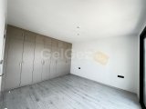 GİRNE ÇATALKÖY'DE YENİ TAMAMLANMIŞ SİTE İÇERİSİNDE 4+1 VİLLA, HARİKA KONUMDA