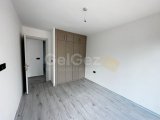 GİRNE ÇATALKÖY'DE YENİ TAMAMLANMIŞ SİTE İÇERİSİNDE 4+1 VİLLA, HARİKA KONUMDA