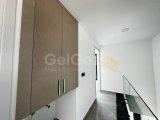 GİRNE ÇATALKÖY'DE YENİ TAMAMLANMIŞ SİTE İÇERİSİNDE 4+1 VİLLA, HARİKA KONUMDA