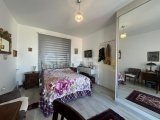 GİRNE ÇATALKÖYDE MUHTEŞEM KONUMDA DENİZ VE DAĞ MANZARALI ÖZEL FİYATLI TRIPLEX VİLLA FIRSATI!!