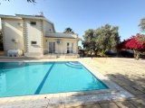 Girne doğanköyde kiralık 3+1 villa
