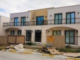 GİRNE DOĞANKÖY'DE ŞEHİR İÇİNDE 2+1 BEGONVİL EVLERİ TATİL EVİ TARZIYLA DİKKAT ÇEKİYOR!!