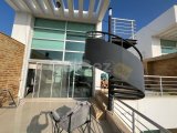 GİRNE DOĞANKÖY'DE WATERGARDEN SİTESİNDE BAKIMLI PENTHOUSE DAİRE