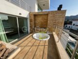 GİRNE DOĞANKÖY'DE WATERGARDEN SİTESİNDE BAKIMLI PENTHOUSE DAİRE