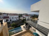 GİRNE DOĞANKÖY'DE WATERGARDEN SİTESİNDE BAKIMLI PENTHOUSE DAİRE
