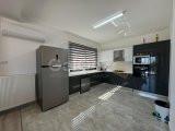 Girne Edremitte kiralık 4 yatak odalı villa