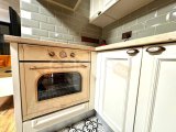 Girne Merkezde Muhteşem Konumu ve Tarzıyla dikkat çeken 1+1 Kiralık Daire!!