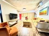 Girne Merkezde Muhteşem Konumu ve Tarzıyla dikkat çeken 1+1 Kiralık Daire!!