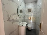 Girne merkezde kiralık ticari izinli office