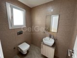 GİRNE MERKEZDE EŞSİZ KONUM VE MANZARASIYLA FARK YARATAN 3+1 PENTHOUSE DAİRE!!