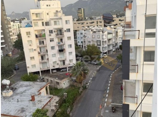 Girne merkezde 2+1 satılık penthouse dubleks daire
