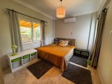 Ozanköy'de eşsiz ve huzurlu bir konumda çok bakımlı, ortak havuzlu Kiralık 4+1 Villa!!