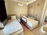 Girne Ozanköy'ün büyüleyici doğasında bulunan çok bakımlı, ortak havuzlu Kiralık 4+1 Villa!!
