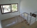 LEFKOŞA SURİÇİNDE 1.000m2 KOMPLE TİCARİ BİNA