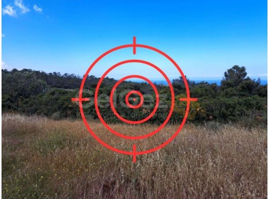 Girne Çatalköy'de Muhteşem Manzaralı Satılık Arsa