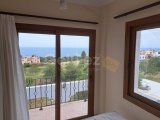 Esentepe'de Kapanmaz Manzarali Villa