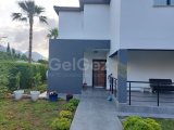 Alsancak'ta Merit Otel Bölgesinde Lüks Villa