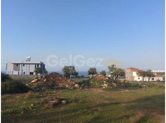 Çatalköy Dağ ve Deniz Manzaralı Arazi