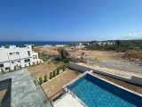 Girne, Çatalköy Bölgesindee Satılık Lüks 4+1 Villa