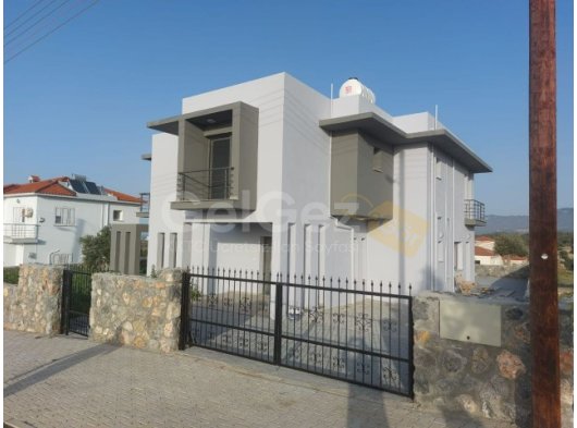 Çatalköy'de Dağ ve Deniz Manzaralı 4+1 Villa (FİYAT DÜŞTÜ!)