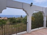 Esentepe'de Kapanmaz Manzarali Villa