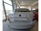 OCTAVIA 2015-2019 IÇIN UYUMLU BAGAJ ÇITASI KROM