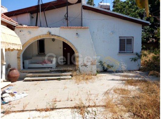 BELLAPAİS'DE 963 M² ARSA ÜZERİNDE 2+1 MÜSTAKİL EV