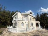 GİRNE BOĞAZ DİKMEN’DE 3+1 MUHTEŞEM VİLLA